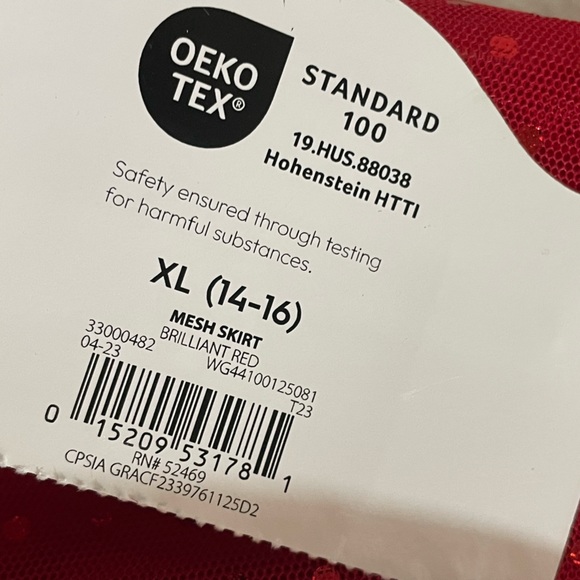 Red Mesh Skirt, Girls Size XL (14-16), NWT, Great for Christmas 🎄 or V-Day ❤️ - Picture 4 of 5